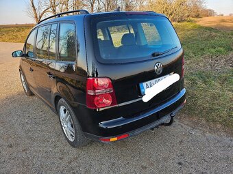 VOLKSWAGEN TOURAN 1.9TDI ŠPORT 77KW BXE  2009R.V. - 4