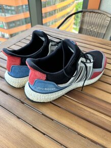 Adidas Ultraboost 45 1/3 - 4