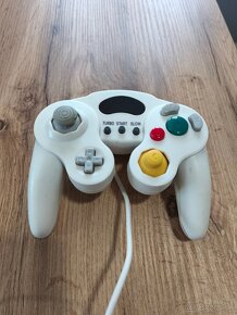 Nintendo Gamecube / Wii gamepad - 4