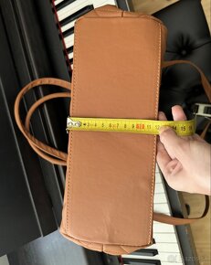 Nová hnedá kabelka crossbody aj príručná - 4