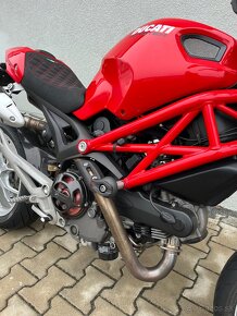 DUCATI MONSTER 1100 - 4