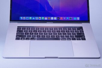 ZÁRUKA/MacbookPro 15.4" TB/I7 2.6GHZ/16GB RAM/256GB SSD/CZ - 4