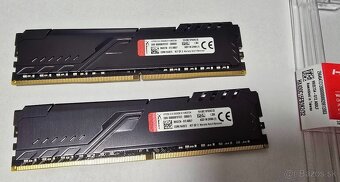 32GB - 2x16GB HyperX KIT DDR4 3000 MHz  Kingston KHX3000C15 - 4