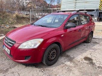 Kia Ceed 1.4 kombi - 4