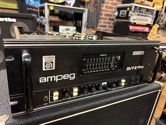 Ampeg SVT II Pro Premiere Edition 300-Watt Bass Head + Rack - 4