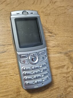 Motorola E365 - RETRO - 4