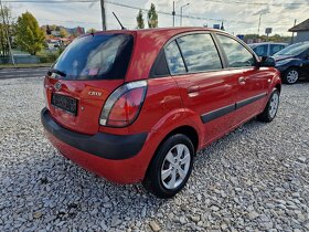 Kia Rio 1.5 CRDi EX - 4