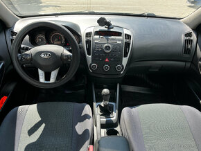 Kia Ceed 1.4 CVVT - 4