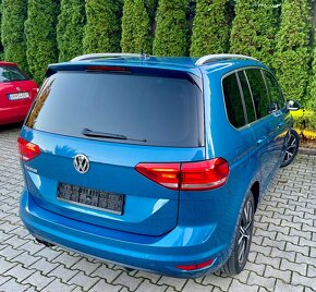 Volkswagen Touran 2.0 TDI 150k Edition Highline 7 miestný - 4