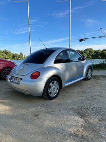 Volkswagen New Beetle (chrobák) - 4