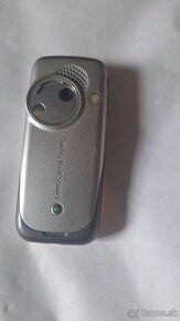 Sony Ericsson K500i - 4