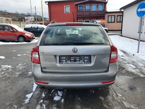 ŠKODA OCTAVIA COMBI 1.6 TDI 77KW ELEGANCE - 4