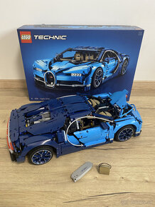 Lego Technic 42083 Bugatti Chiron - 4