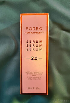 FOREO BEAR - tonizačný prístroj + 60 ml sérum - 4