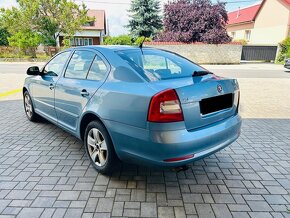 Škoda Octavia 1.8 TSI Business✅ - 4