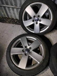 Zimné 4ks alu disky orig. VW 5x112 R17 pneu 205/50 r17 6mm - 4