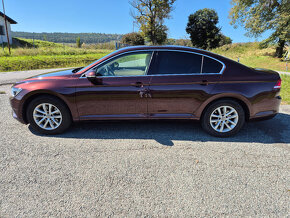 Volkswagen Passat 1.6 TDI + servisna historia - 4