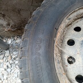 Predám pneumatiky 185/65R14 - 4