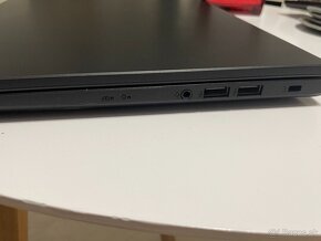 Asus VivoBook 15 - 4