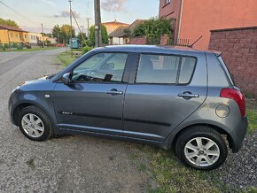 Suzuki Swift 1.3i 4x4 160 000KM - 4