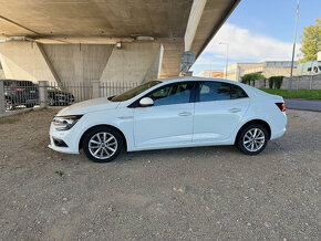 Renault Mégane GrandCoupé TCe 115 GPF Intens NOVÁ STK a EK - 4