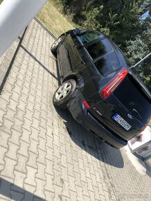 Predám Ford C-Max 1.6 TDCi Duratorq Titanium - 4