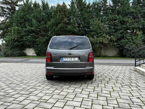 Touran 1.9 Tdi Highline - 4