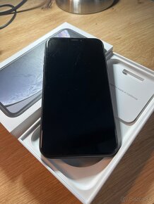 iPhone XR 64GB - 4