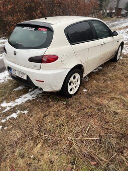 Rozpredam alfa romeo 147 - 4