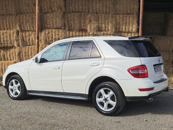 Mercedes-Benz ML350CDI Grand Edition - 4