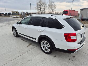 Škoda Octavia Combi SCOUT 2.0TDI DSG 4x4 135kW - 4