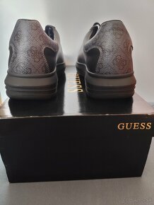 Guess - 4