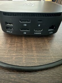 HP USB-C G5 Essential Dock - 4