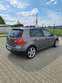 Golf 5 1.6 i - 4