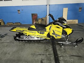 Ski-doo summit 800R - 4