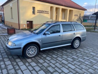 Škoda Octavia - 4