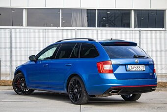 Škoda Octavia Combi 2.0 TDI RS DSG - 4