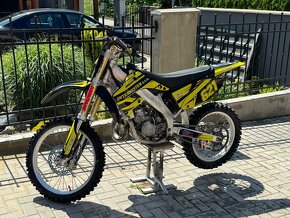 Honda CR 125 R - 4