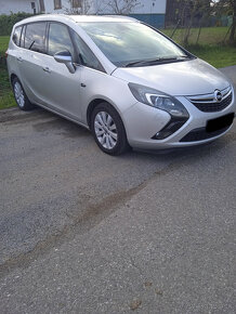 Opel zafira tourer 7miestne 2012 - 4