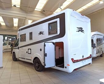 LUXUSNY KARAVAN LAIKA ECOVIP L3009 Automat NOVY - 4