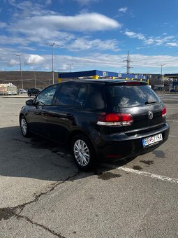 Volkswagen Golf 1.6 TDI - 4