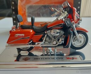 HAARLEY Davidson 2004 FLHTCSE CVO 1:18 , Maisto - 4