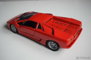 1:18 LAMBORGHINI DIABLO - Maisto - 4