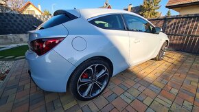 OPEL ASTRA J GTC 132KW 2011 - 4