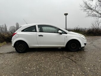 Opel Corsa 1.2 benzín - 4