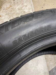 Bridgestone 225/50 R18 4x=140€ - 4