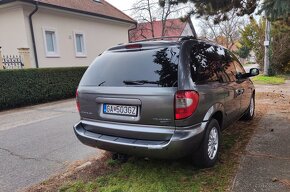 Chrysler Voyager 2.8 CRD - 4