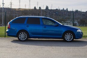 Škoda Octavia Combi 2.0 TDI RS - 4