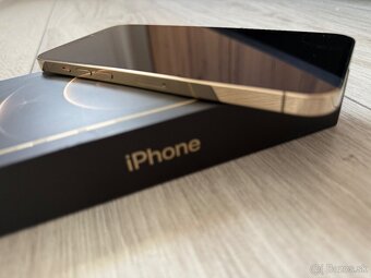 iPhone 12 Pro Max 256GB Gold - 4