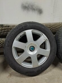 Pneu 205 /55 r16 - 4